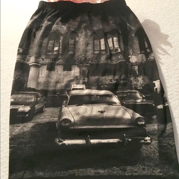 ⚠️5 for $10⚠️Graphic knit mini skirt - Picture 4 of 6